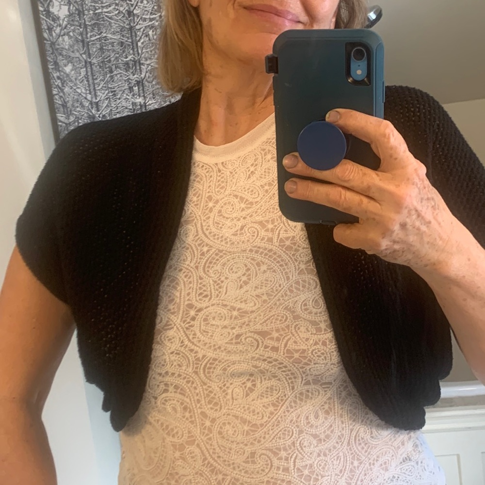 CROCHET SHRUG Vince Camuto BLACK Cotton Blend US M